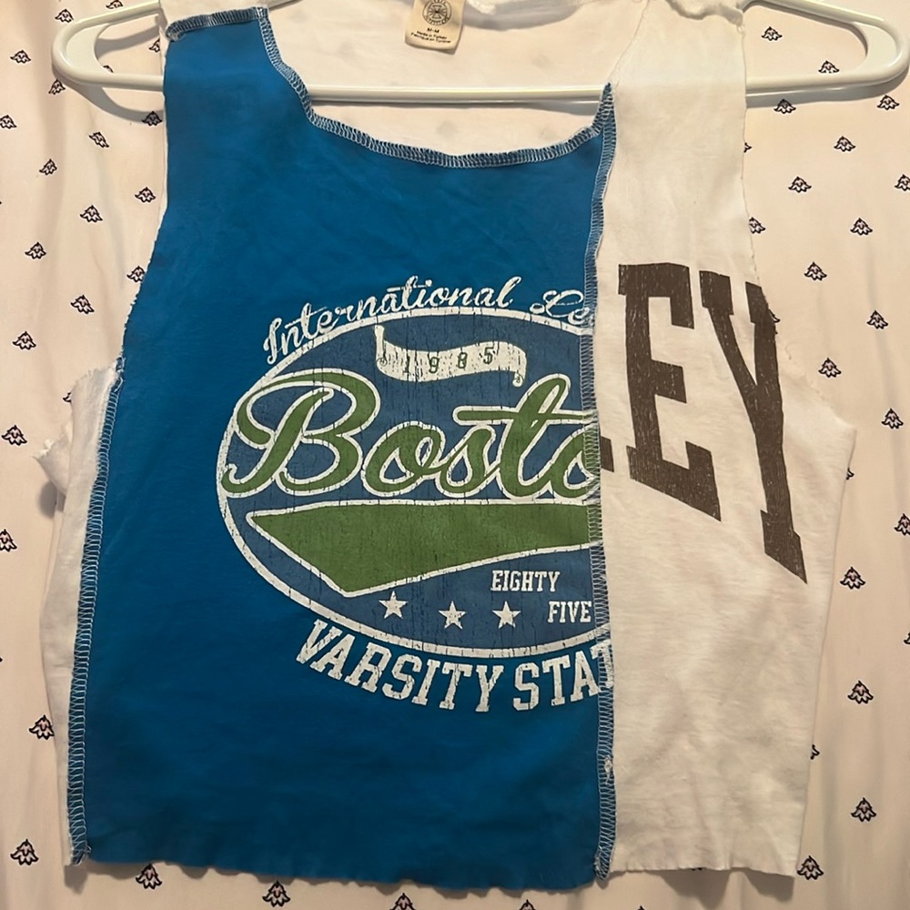 Urban outfitters graphic tank top size medium